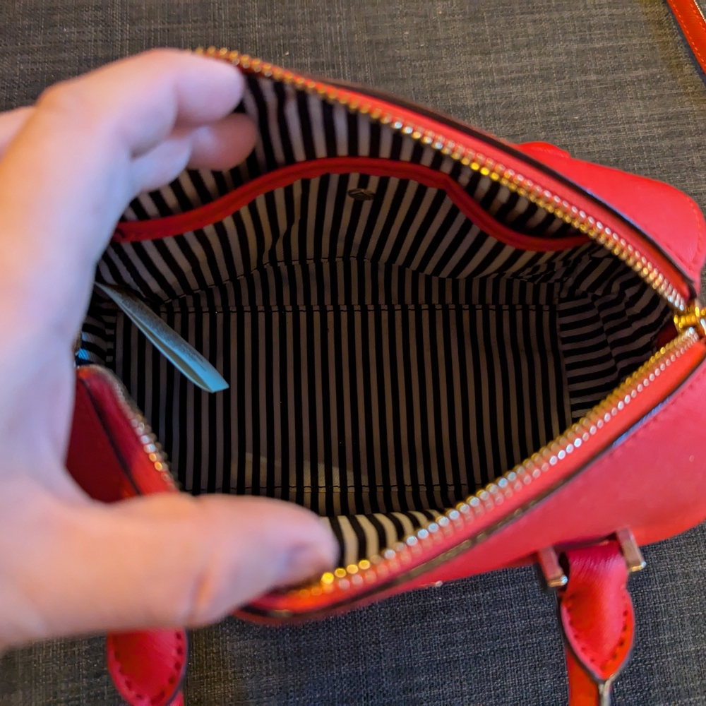 Matching Red Kate Spade Handbag/Crossbody Purse and Wallet Set - Picture 4 of 7